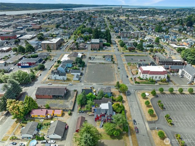 211 E 3rd Street, Aberdeen, WA 98520