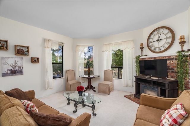 211 E 3rd Street, Aberdeen, WA 98520