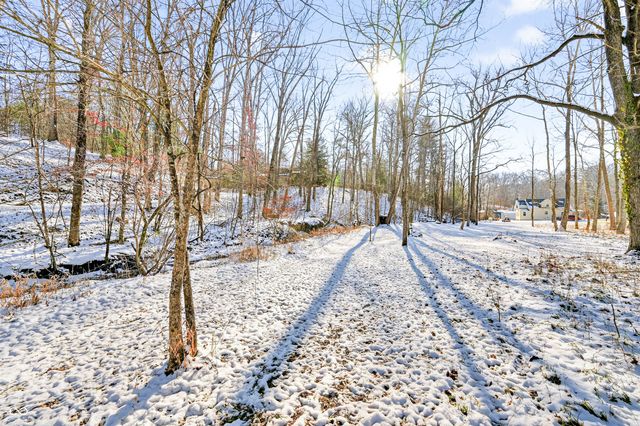 4017 Helmsburg Road, Nashville, IN 47448