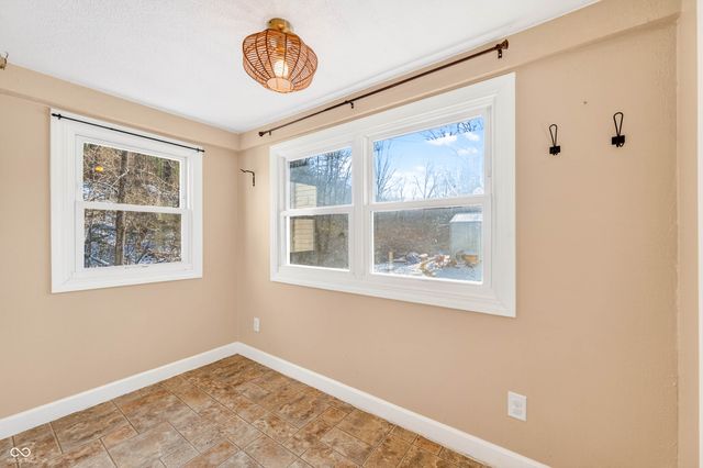 4017 Helmsburg Road, Nashville, IN 47448