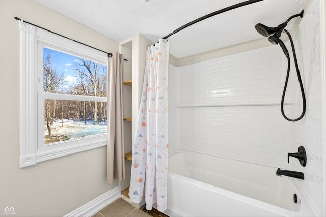 4017 Helmsburg Road, Nashville, IN 47448