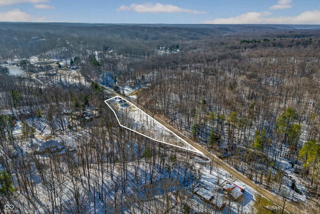 4017 Helmsburg Road, Nashville, IN 47448