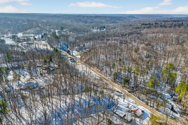 4017 Helmsburg Road, Nashville, IN 47448