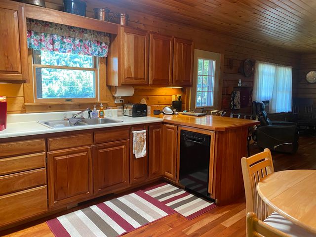 1313 Eligo Lake Road, Craftsbury, VT 05843