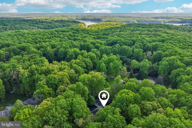 13798 LAKESIDE DR, Clarksville, MD 21029