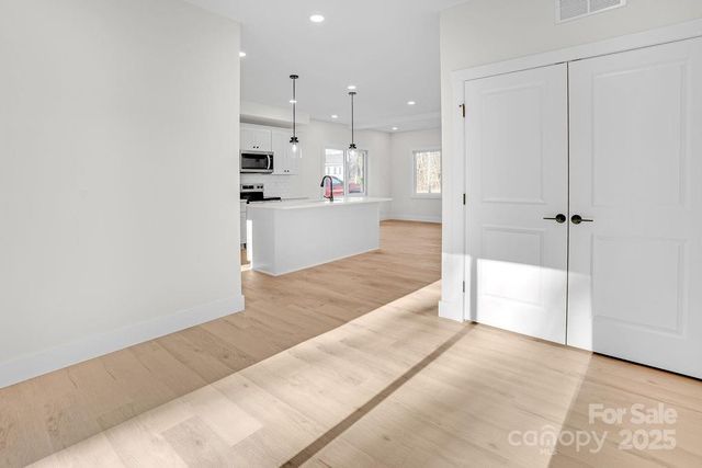 1010 E Lincoln Street, Lincolnton, NC 28092