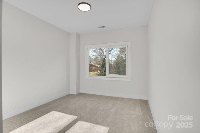 1010 E Lincoln Street, Lincolnton, NC 28092