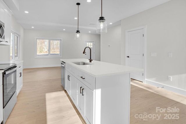 1010 E Lincoln Street, Lincolnton, NC 28092