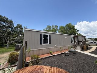 2243 2243 County Road 130 3, Pearland, TX 77581
