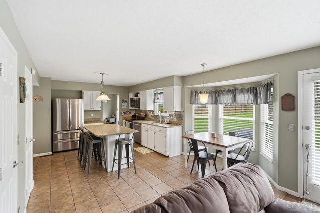 1181 Mcdonogh Drive, Batavia, OH 45103