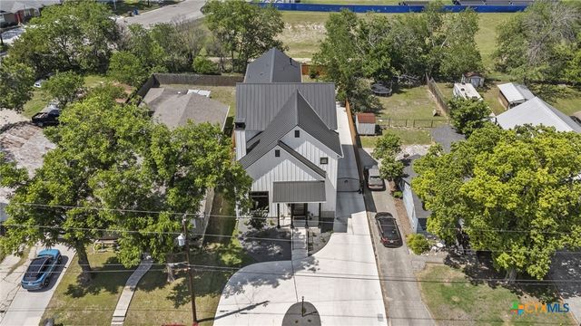 670 Magazine Avenue, New Braunfels, TX 78130
