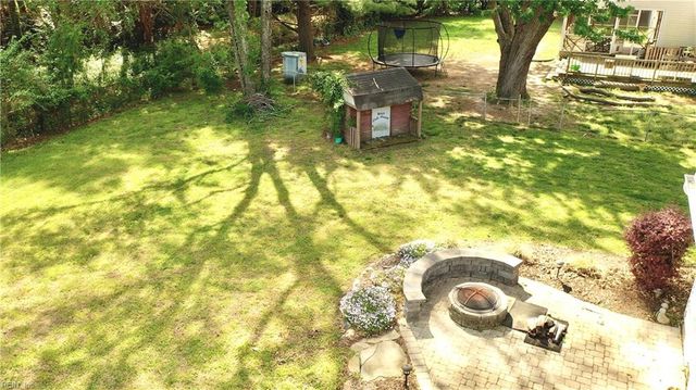 15 Carriage Hill DR, Poquoson, VA 23662