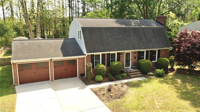 15 Carriage Hill DR, Poquoson, VA 23662