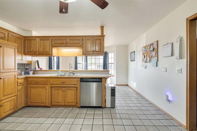 2303 Lakewood Drive, Chickasha, OK 73018