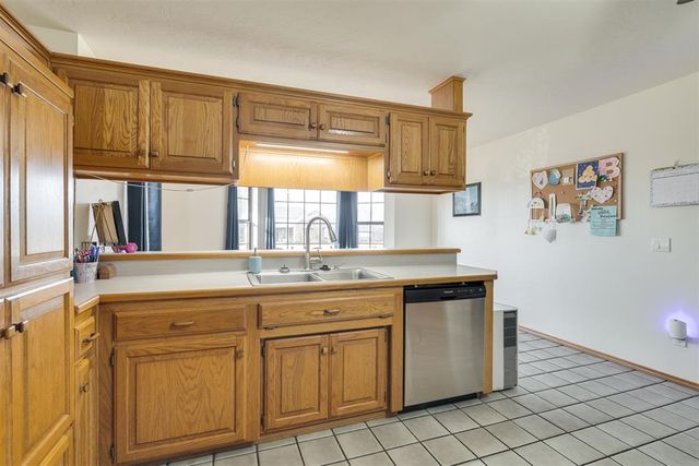 2303 Lakewood Drive, Chickasha, OK 73018