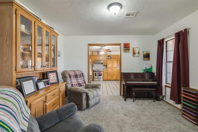 2303 Lakewood Drive, Chickasha, OK 73018