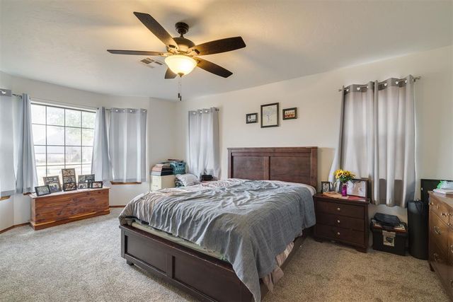 2303 Lakewood Drive, Chickasha, OK 73018