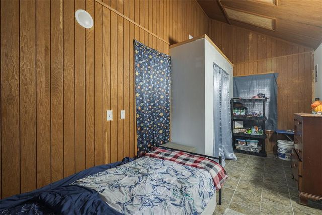 2303 Lakewood Drive, Chickasha, OK 73018