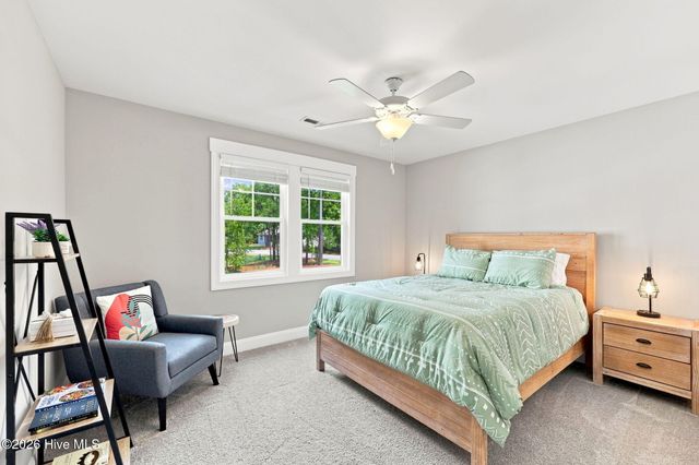 942 Greenbriar Drive, Vass, NC 28394