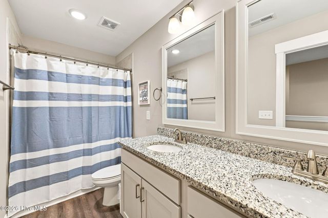 942 Greenbriar Drive, Vass, NC 28394