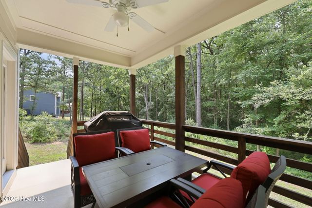 942 Greenbriar Drive, Vass, NC 28394