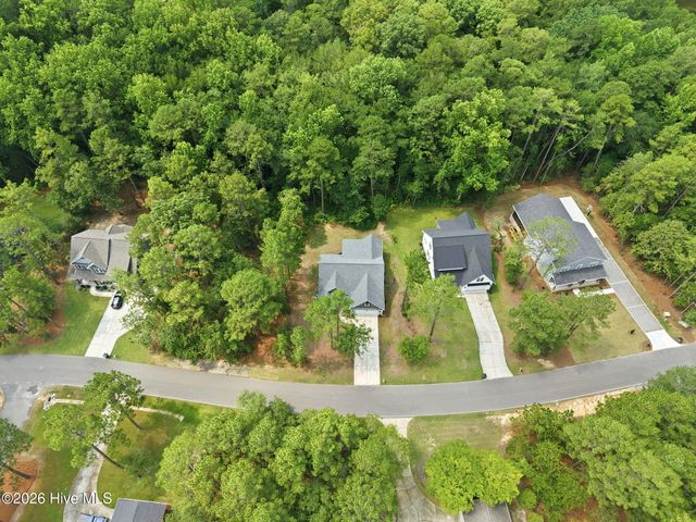 942 Greenbriar Drive, Vass, NC 28394