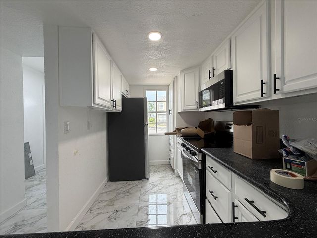 6661 121ST AVENUE G, Largo, FL 33773
