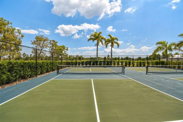 15718 FORT ISLAND PLACE, Sun City Center, FL 33573