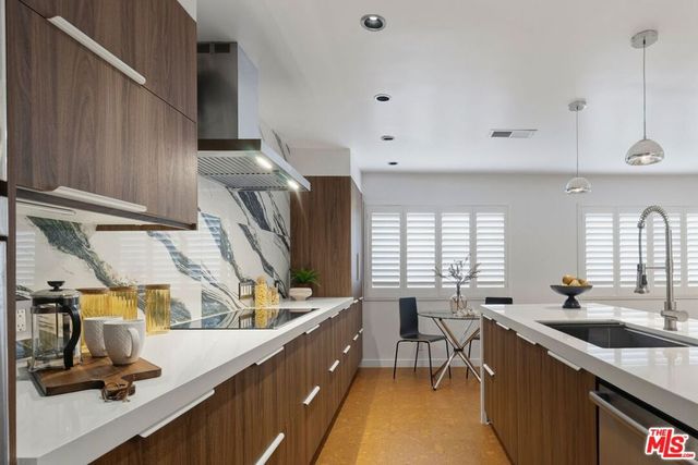 4429 Alla Road 2, Marina Del Rey, CA 90292