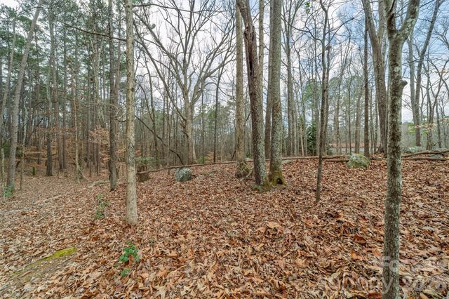 000 Whippoorwill Lane, Mount Holly, NC 28120