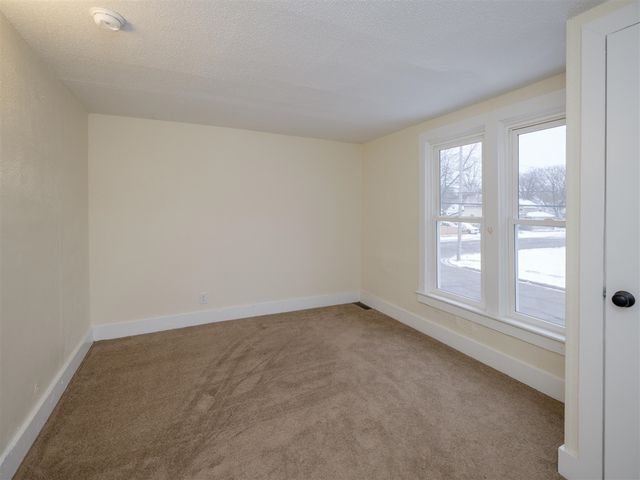 1404 N Edwards Street, Kalamazoo, MI 49007