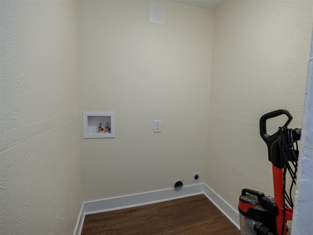 1404 N Edwards Street, Kalamazoo, MI 49007