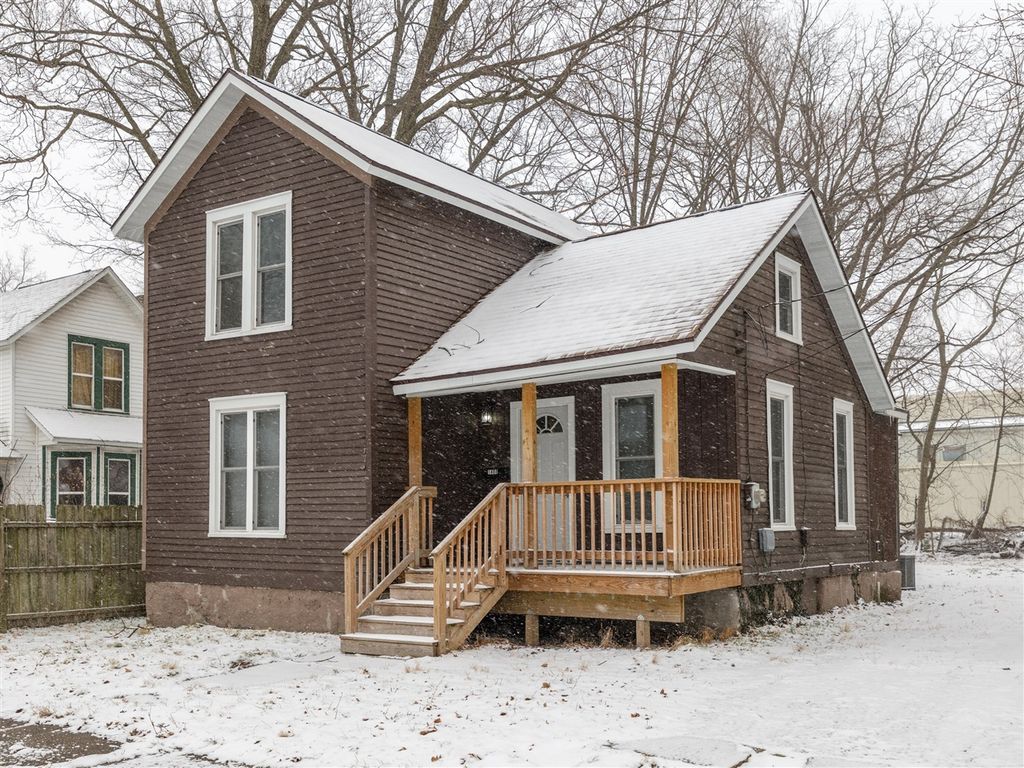 1404 N Edwards Street, Kalamazoo, MI 49007