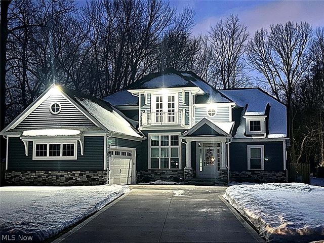 7598 Salida Road, Mentor On The Lake, OH 44060