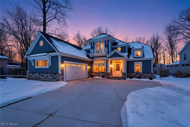 7598 Salida Road, Mentor On The Lake, OH 44060