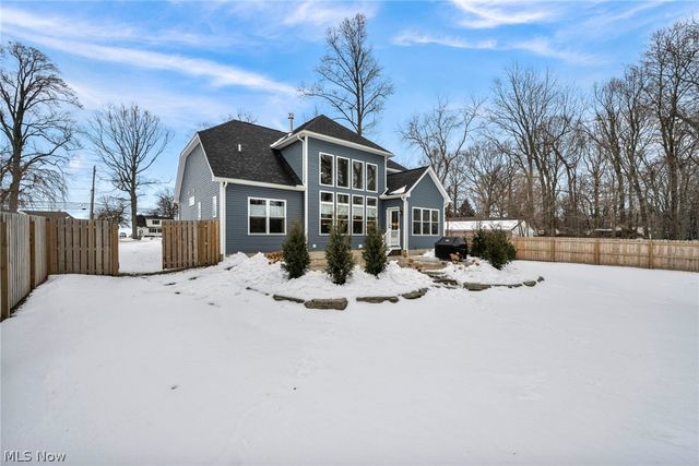 7598 Salida Road, Mentor On The Lake, OH 44060