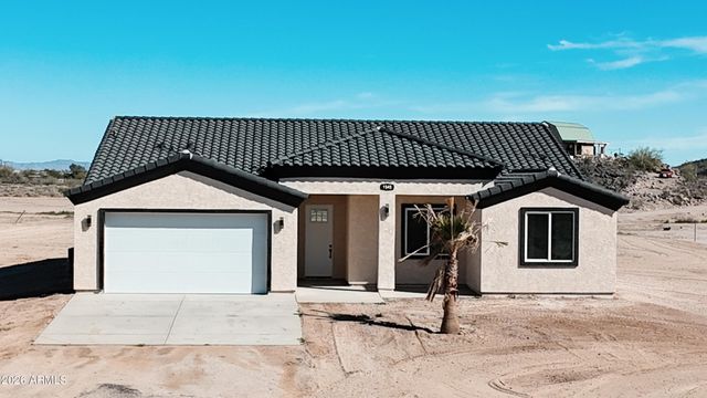 1545 S 391st Avenue, Tonopah, AZ 85354