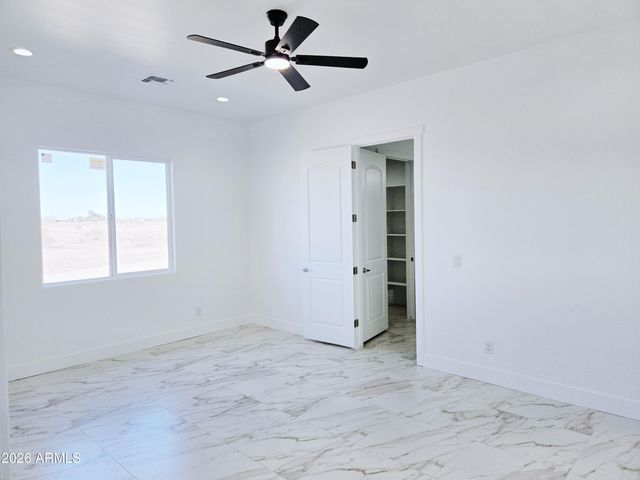 1545 S 391st Avenue, Tonopah, AZ 85354