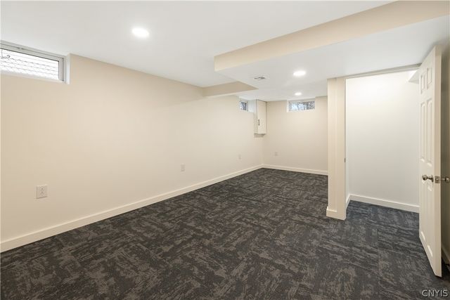 113 Grandy Drive, Salina, NY 13088