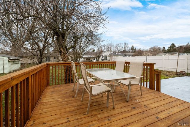 113 Grandy Drive, Salina, NY 13088