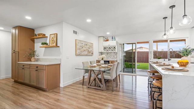 9068 Kirby Court, San Diego, CA 92126