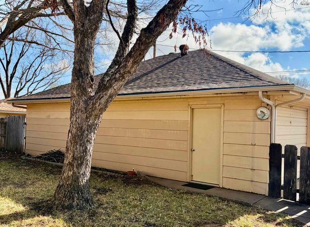 3709 STONEGATE DRIVE, Wichita Falls, TX 76310