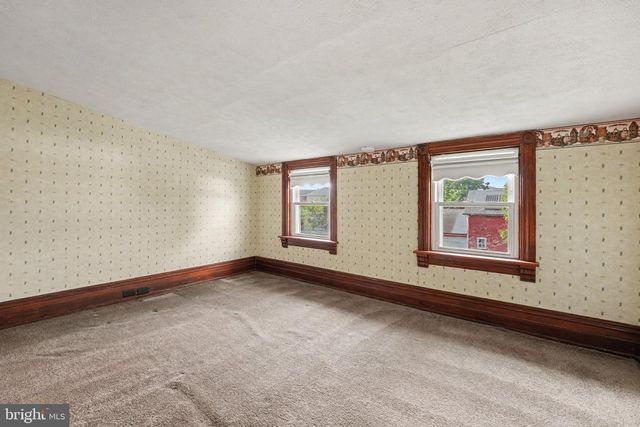 128 S MAIN ST, Richlandtown, PA 18955