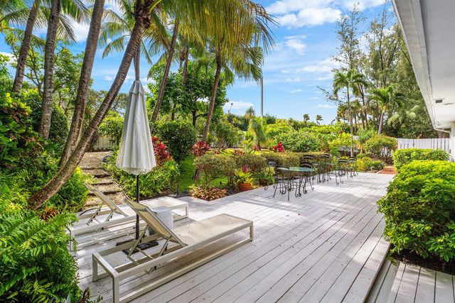 1100 N Ocean Boulevard, Gulf Stream, FL 33483