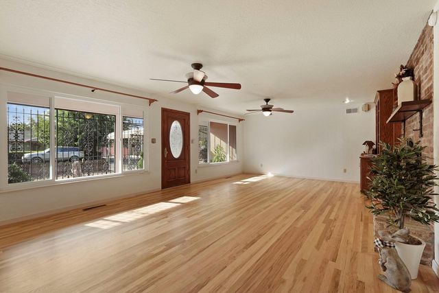 9666 Leland Way, Stockton, CA 95212