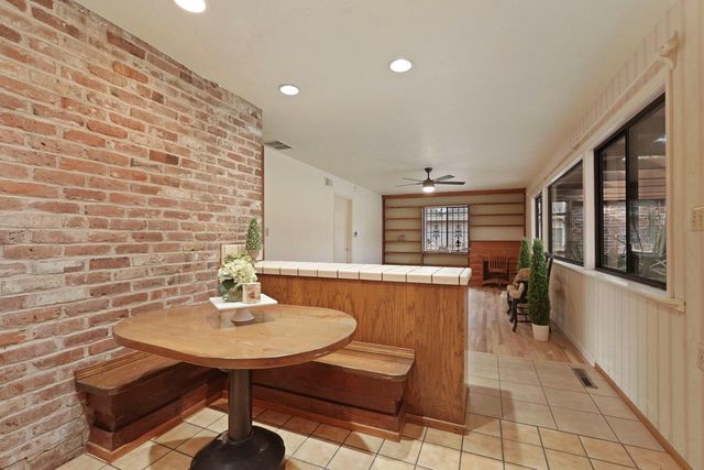 9666 Leland Way, Stockton, CA 95212