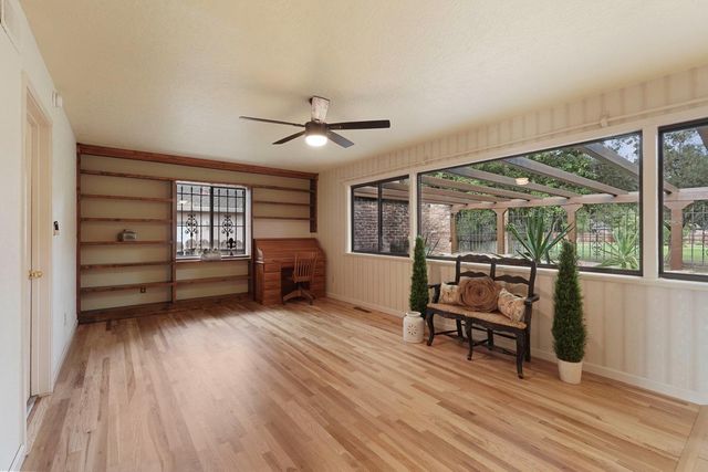 9666 Leland Way, Stockton, CA 95212