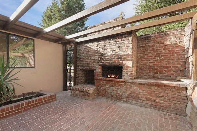 9666 Leland Way, Stockton, CA 95212