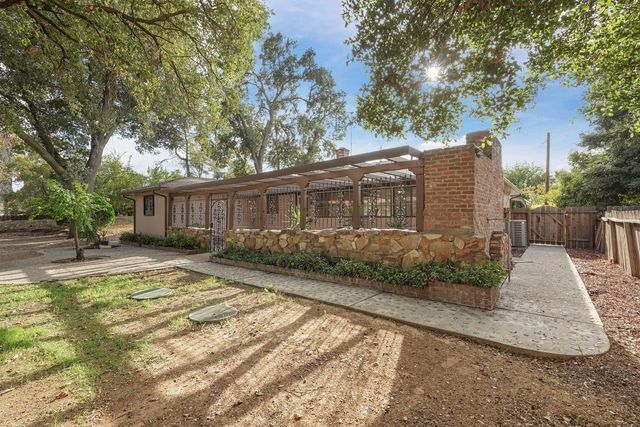 9666 Leland Way, Stockton, CA 95212