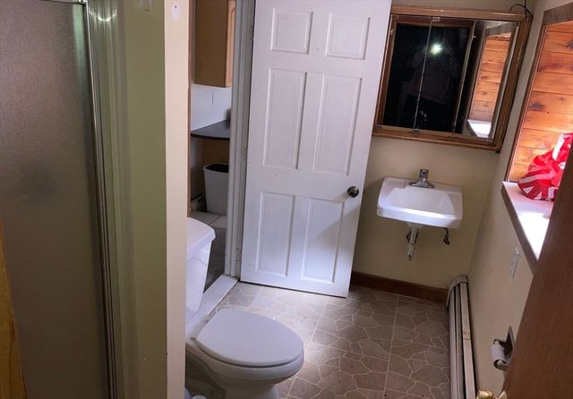 5 Hillcrest Road, Andover, MA 01810